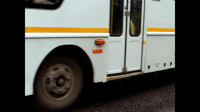 Thane: Passengers evacuated after MSRTC bus catches fire