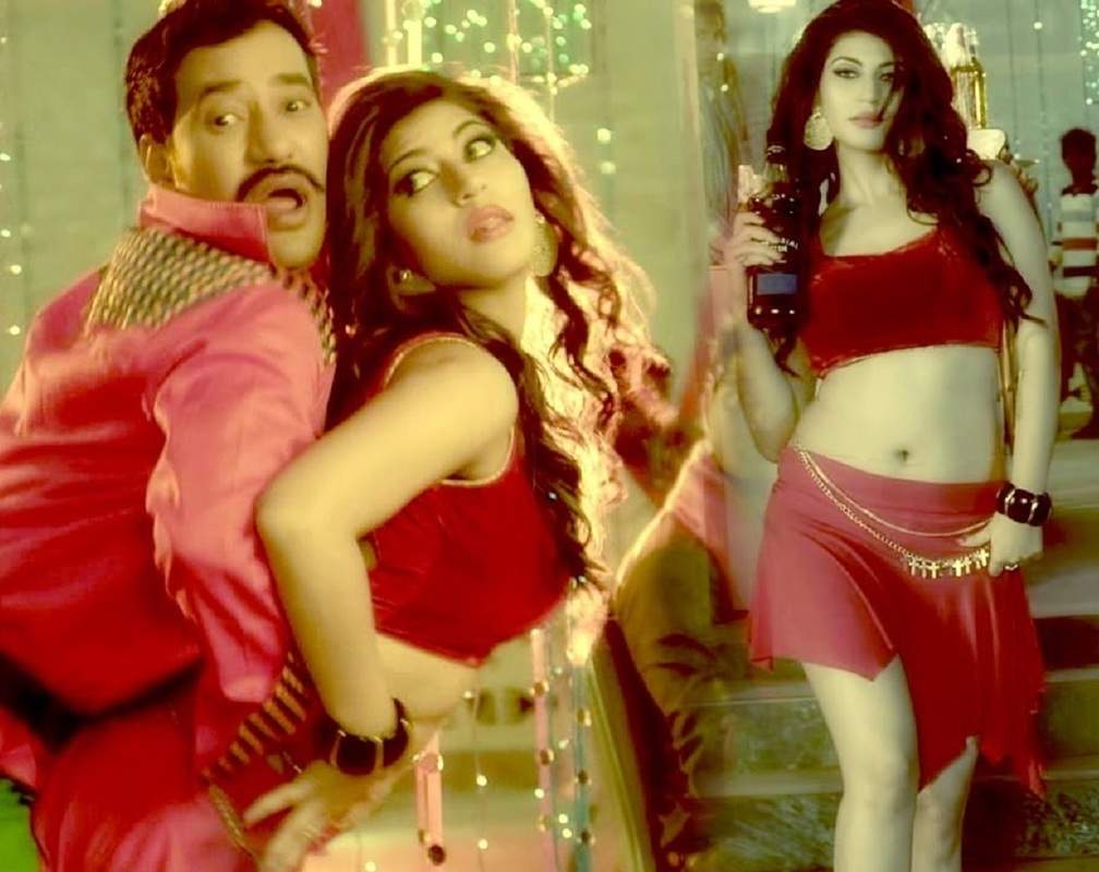 
Watch: Bhojpuri Song 'Mai Ke Kiriya' from 'Gulami' Ft. Nirahuaa and Madhu Sharma
