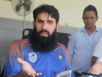 Misbah-ul-Haq undecided on applying for Pakistan head coach role