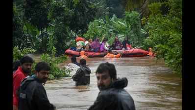Kerala floods: Demand for inflatable boats gains momentum