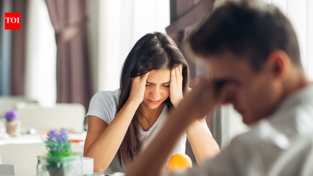 7 signs of emotional abuse in a relationship every couple should be ...