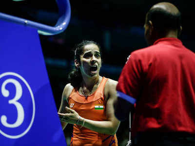 Parupalli Kashyap, Saina Nehwal slam 'bad umpiring' at World Championships