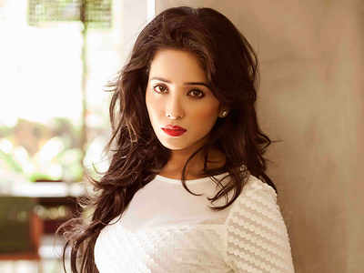 Asha Negi to star opposite Abhishek Bachchan in Anurag Basu’s next