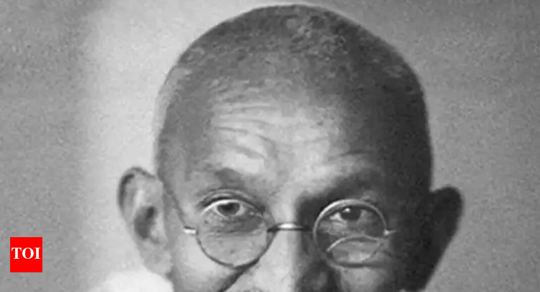 Gandhi ji too was haunted by son’s gambling!