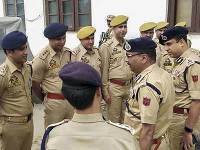 J&K police, BSF take stock of security situation in south Kashmir ...