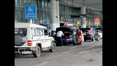 Vehicles of Kolkata airport staffers among those clamped in drive against illegal parking
