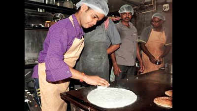 Mumbai: North flavour in Udupi recipes as new migrants man idli-dosa assembly line