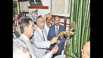 Chief Justice of Allahabad HC non-committal on HC Bench | Meerut News ...
