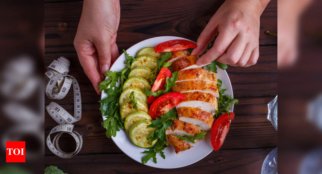 Low Carb Diet How Much Fat Should You Eat In A Day Times Of India