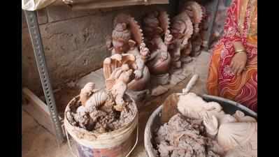 Ganesha idol makers in Dharwad under pressure to meet demand