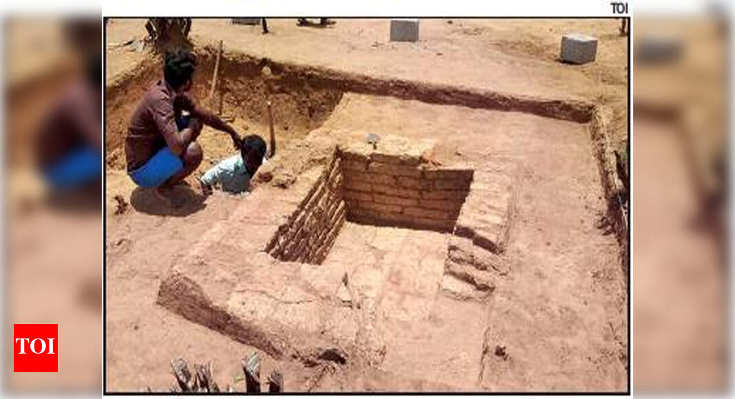 Four foot long Brick Tank Unearthed At Tamil Nadu s Keeladi Madurai News Times Of India