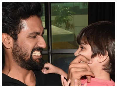 Vicky Kaushal’s funny conversation with a little fan will leave you in splits