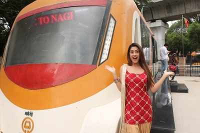 Hiba Nawab enjoys the Metro experience in Nagpur