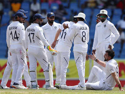 Indian cricketers, selectors 'spar' over new trainer