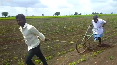 Forced to sell cattle, Dharwad farmers embrace new way of ploughing field