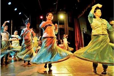 Two day-long cultural program kicks off in the city