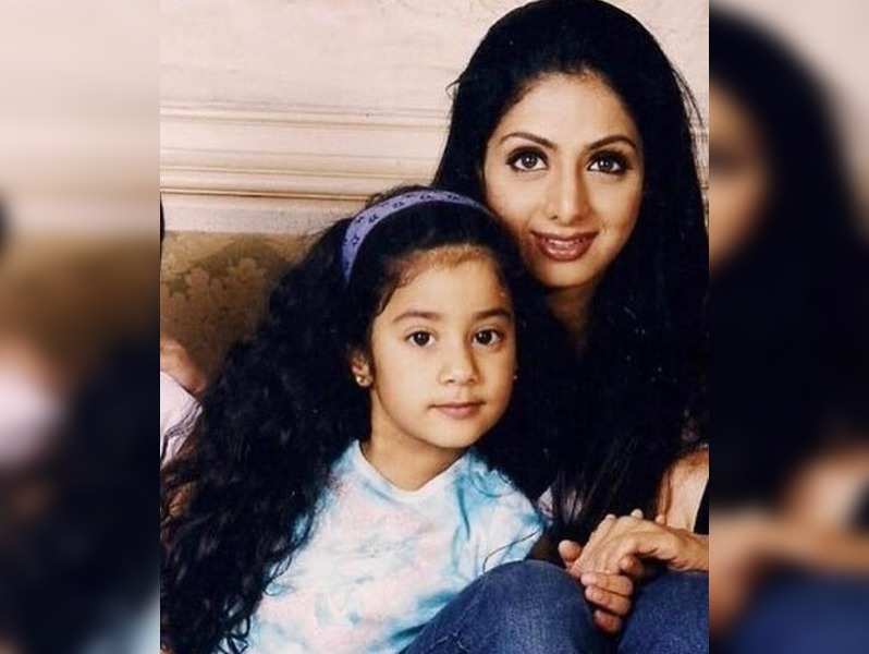 Janhvi Kapoor looks absolutely adorable in this throwback