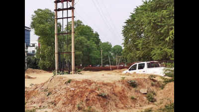 U-turn flyover project at Shankar Chowk hits ‘power’ roadblock
