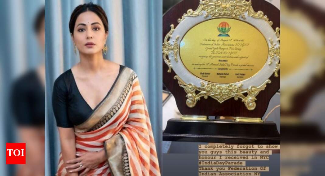 Hina Khan flaunts her prestigious gift received at the Independence Day