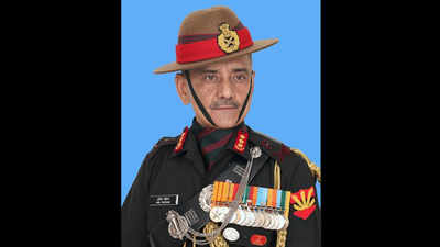 Lieutenant General Anil Chauhan takes over as Eastern Army Commander