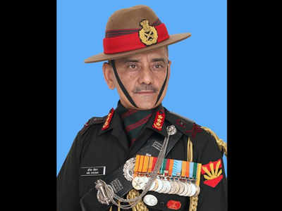 Lieutenant General Anil Chauhan takes over as Eastern Army Commander