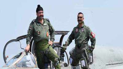 Abhinandan Varthaman flies sortie of MiG-21 with IAF chief Marshal BS Dhanoa