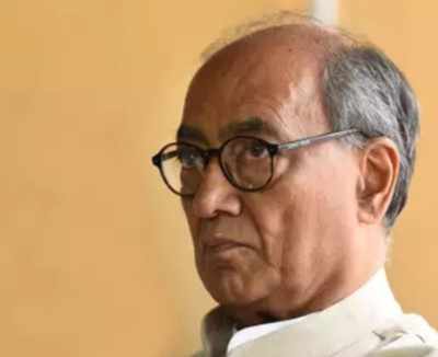 MP minister accuses Digvijaya of running govt from behind curtains