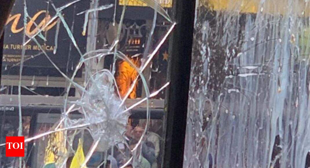 Indian High Commission in London targeted during Kashmir protest