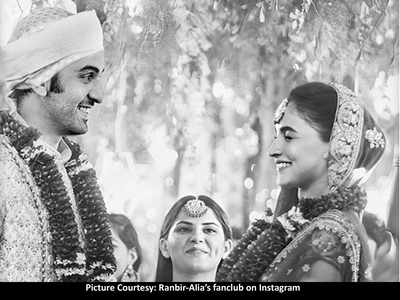 Ranbir Kapoor and Alia Bhatt fans can't wait for their wedding, create an imaginary Shaadi pic on social media