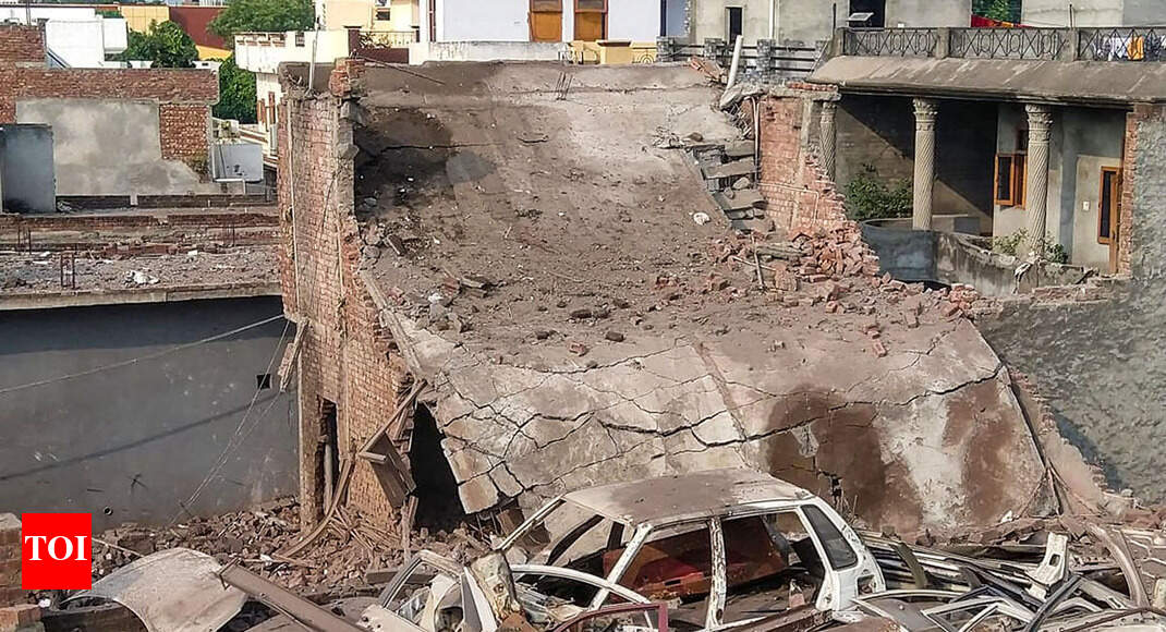 23 killed in blast at Punjab firecracker factory