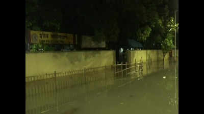 Mumbai rains: Schools, junior colleges to stay shut today