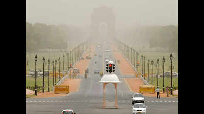 Haze returns to Delhi, but experts say it’s moisture, not smog