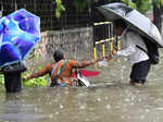 Mumbai Rains: These 40 waterlogging photos show the struggle of Mumbaikars