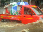 Mumbai Rains: These 40 waterlogging photos show the struggle of Mumbaikars