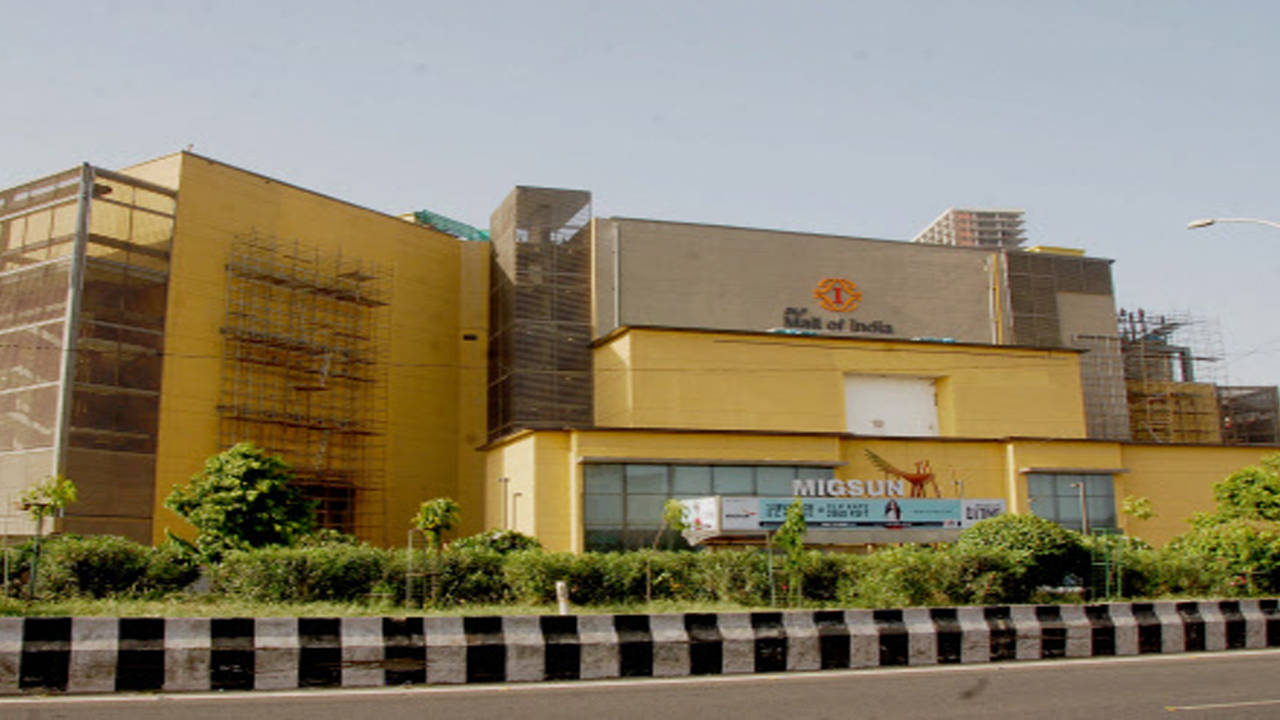 DLF Mall of India  WhatsHot Delhi Ncr