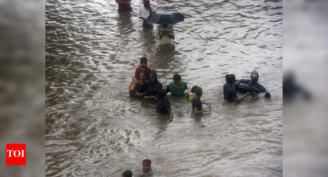 Four deaths reported in Mumbai amid Wednesday's rain fury | Mumbai News ...