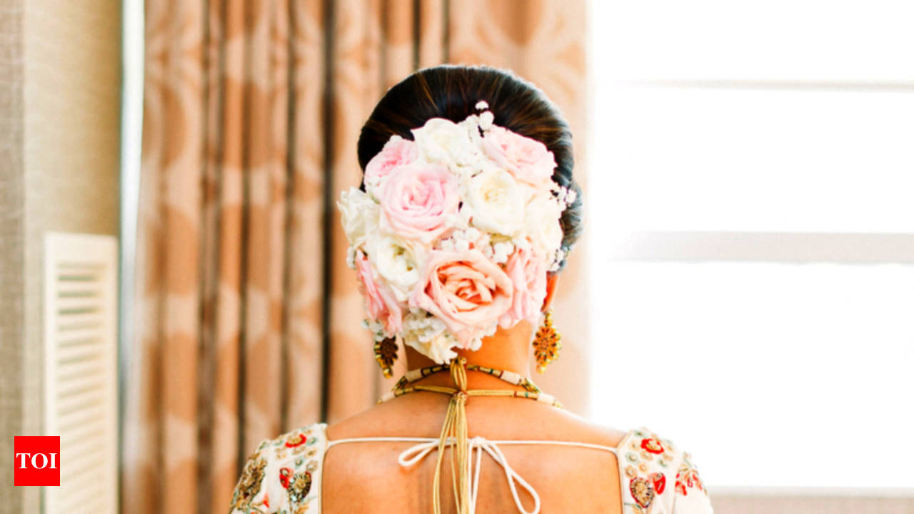 Pin by Lena Rossi on Сари | Indian bride makeup, Bridal makeup images,  Bridal eye makeup