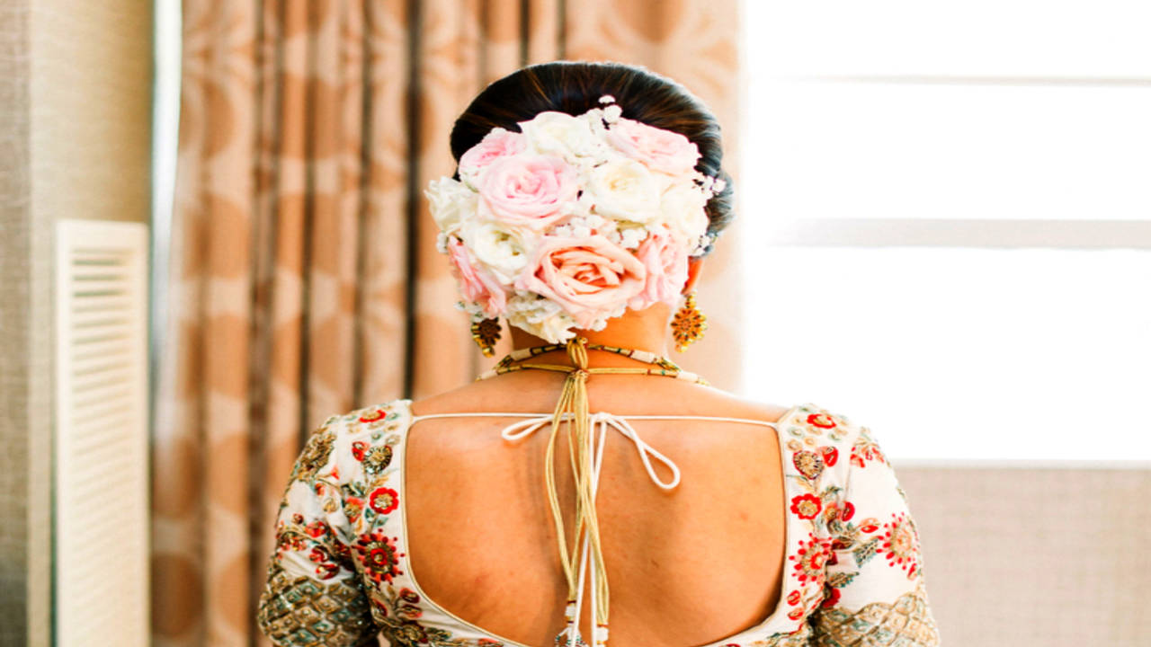 Classic And Simple Bridal Hairstyle With White And Pink Rose Flowers. View  Of Hairdo From Behind Closeup. Stock Photo, Picture and Royalty Free Image.  Image 136180105.