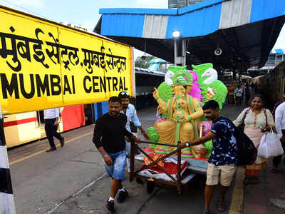 Mumbai Cr Wr Cancel Megablocks Special Late Night Trains For