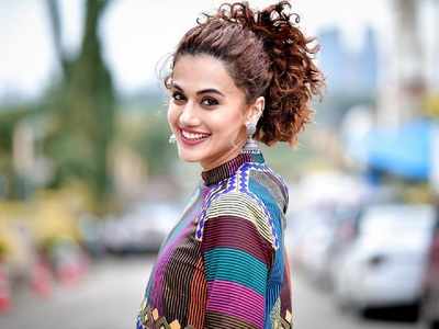 'Chandrayaan-2': Taapsee Pannu hails ISRO as hero in an emotional note
