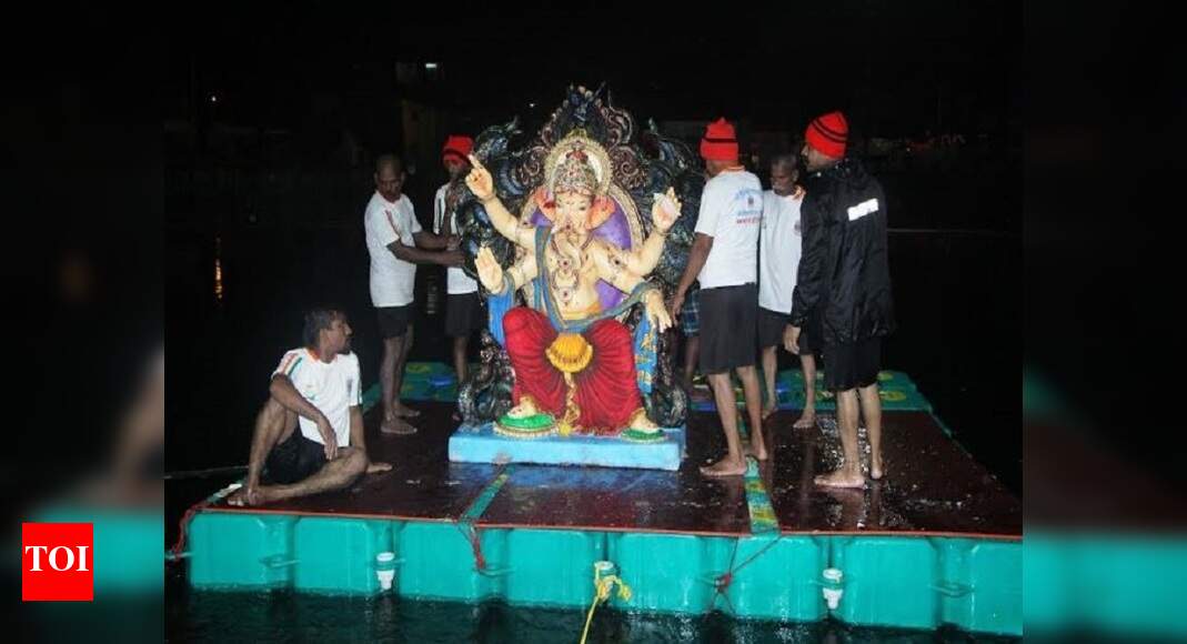 Navi Mumbai Over 4,000 Ganpati idols immersed on the fifth day in NMMC