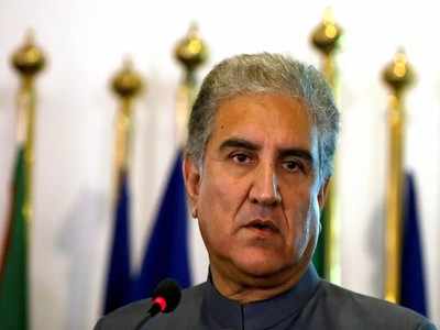Pak foreign minister Shah Mahmood Qureshi holds talks with Chinese foreign minister; discusses Kashmir