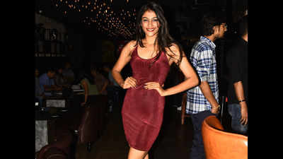 Prithivee poses for shutterbugs in a gorgeous dress at Lord of the Drinks