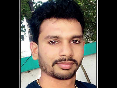 Pune: Engineer killed after crane trolley falls on him from 10th floor |  Pune News - Times of India