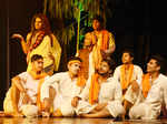 Main Bojh Nahi Bhawishya Hu: A play