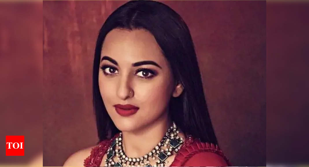 Dabangg Clocks 9 Years Sonakshi Sinha Says That The Franchise Will Always Be Special For Her