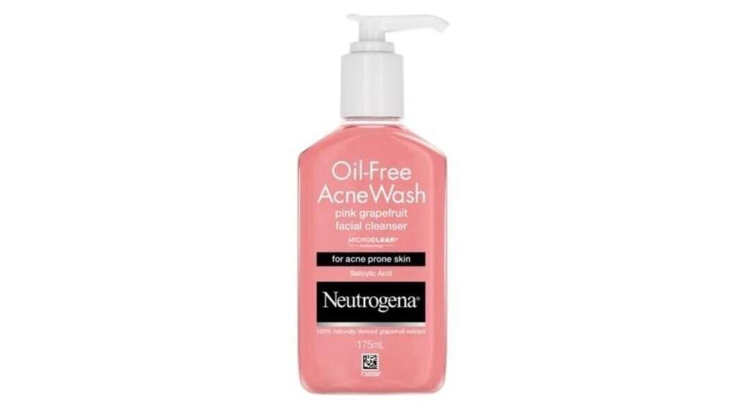 Best Salicylic Acid Face Washes You Need To Invest In ASAP
