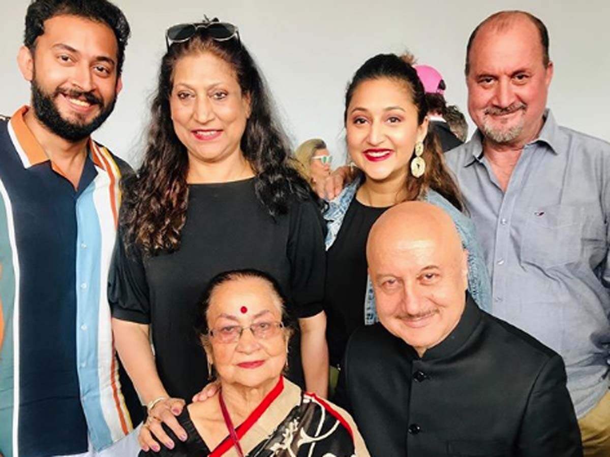 Anupam Kher Family Net Worth