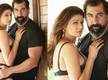 
Pooja Batra and Nawab Shah's latest loved-up picture is a must watch!
