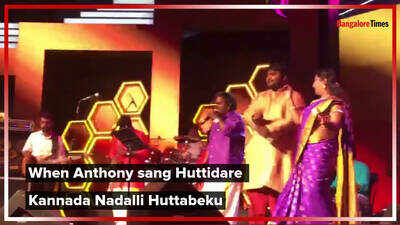 Folk singer Anthony Daasan enthralls audience at the Bengaluru Ganesh Utsava